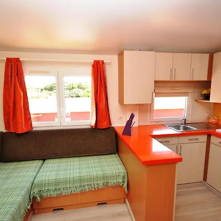Bungalow De Lujo Con Jacuzzi Y Piscina Privada - Cerca De La Playa En - Es-180-98 Conil De La Frontera